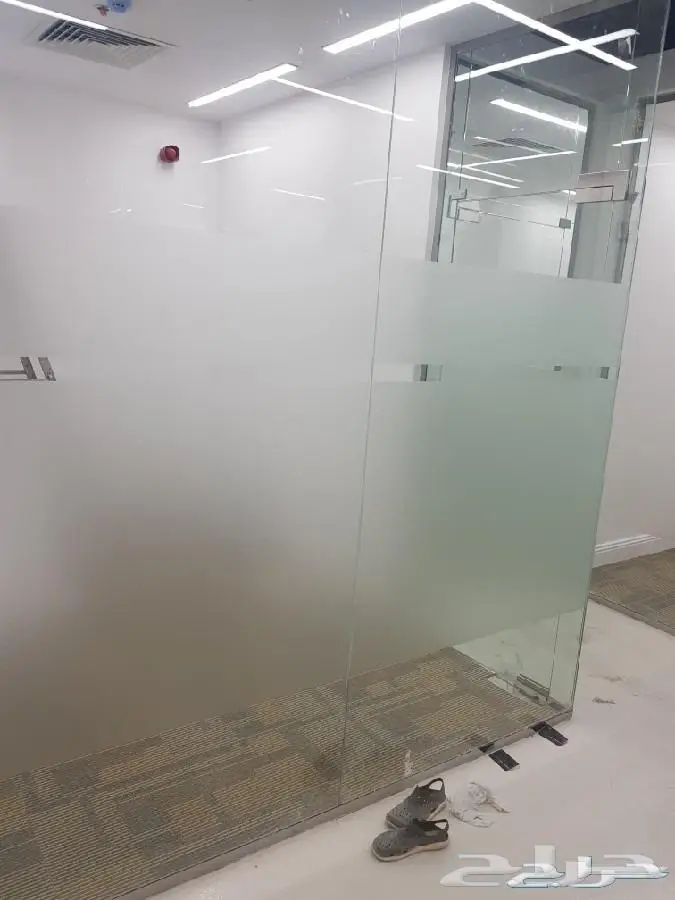 عازل حراري للزجاج 0