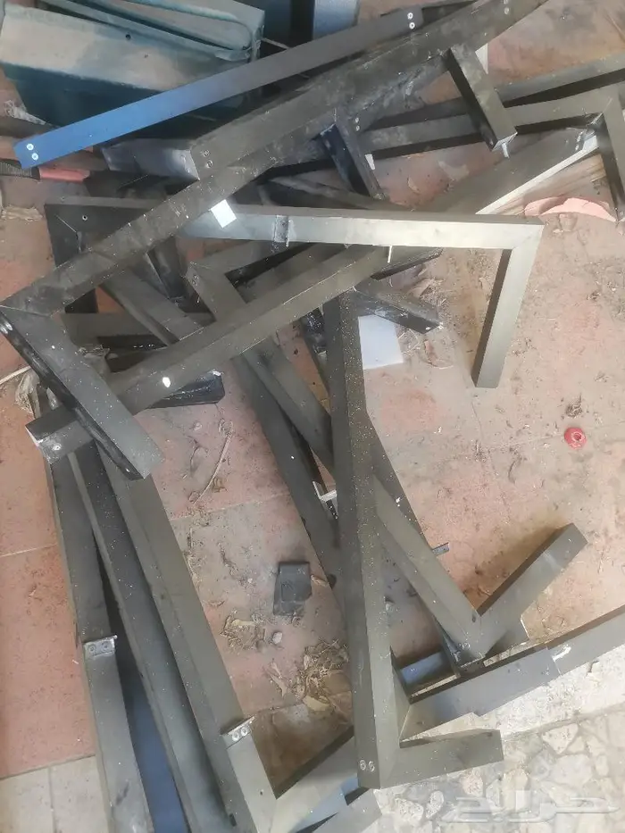 اغراض متفرقه من كرسي ومغاسل والمنيوم وموقد نظيفة للبيع 7