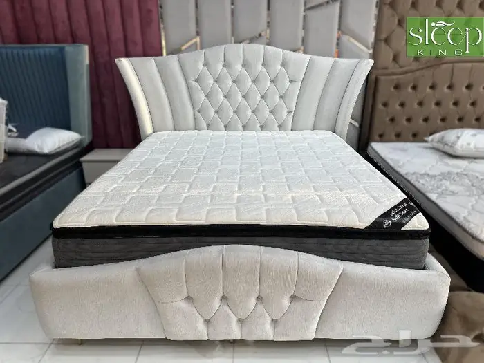 سرير ملكي مزدوج كنج اكثر من 25 رسومات 0