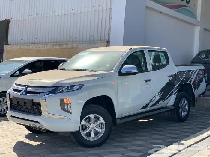 ميتسوبيشي L200 توماتيك 2023 0