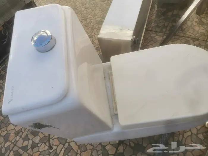 اغراض متفرقه من كرسي ومغاسل والمنيوم وموقد نظيفة للبيع 2