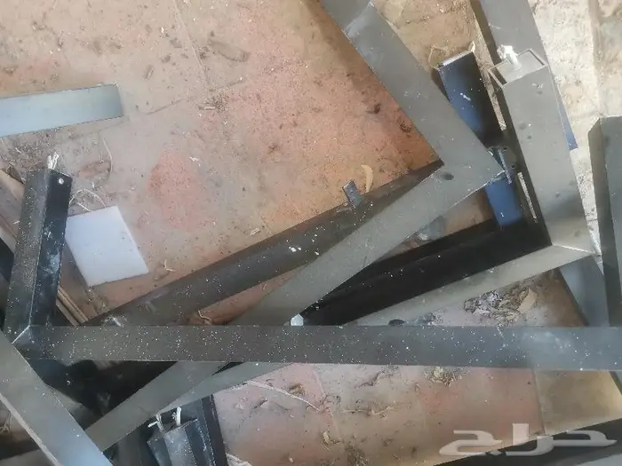 اغراض متفرقه من كرسي ومغاسل والمنيوم وموقد نظيفة للبيع 5