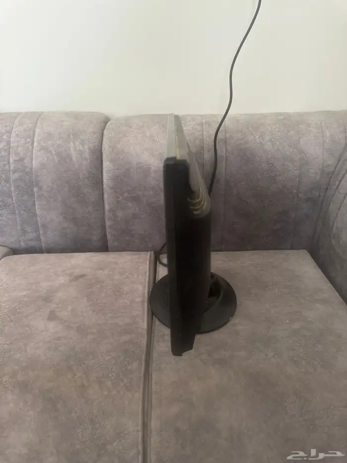 للبيع جهاز شاشهpc بوصة 18.5 انش 4