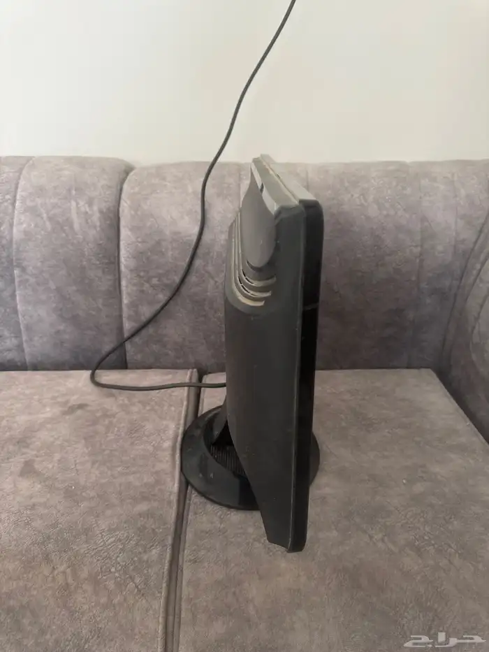 للبيع جهاز شاشهpc بوصة 18.5 انش 3