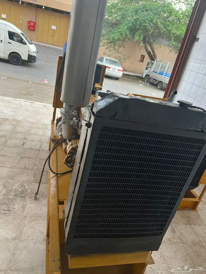 مولد كهرباء 80كيلو نوع بركينز انجليزي 6 روس 4