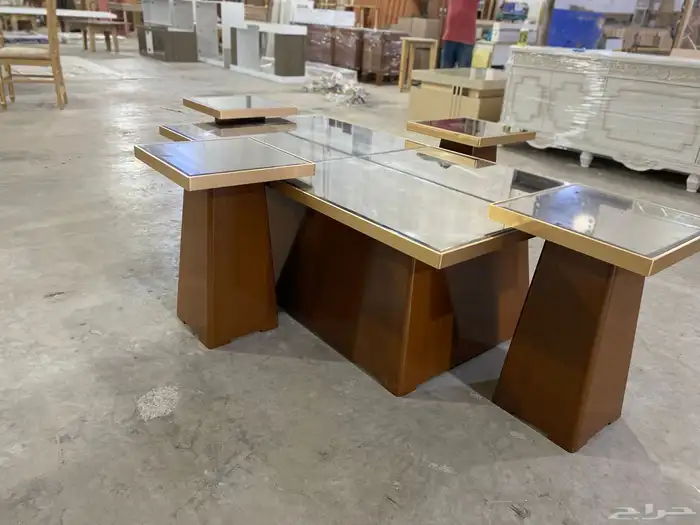 طاولات و ابواب و غرف نوم و مداخل و ديكورات 17