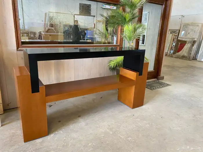 طاولات و ابواب و غرف نوم و مداخل و ديكورات 23