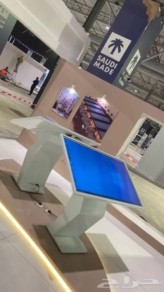 شاشات اضاءات مسارح 1