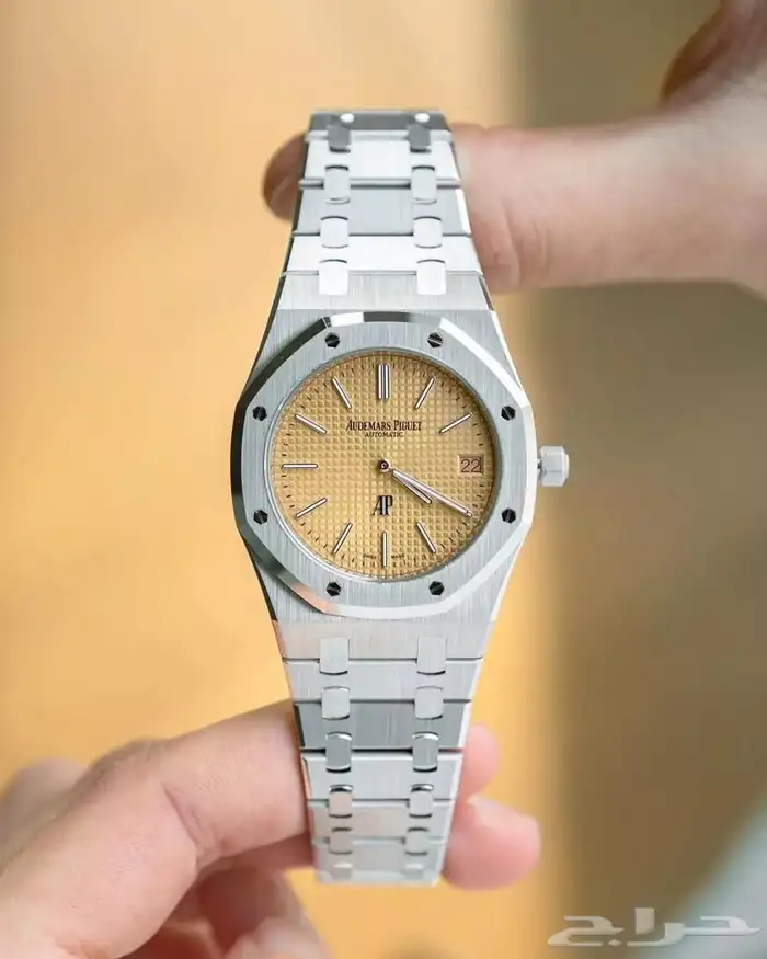 افخم الساعات العالميه 22