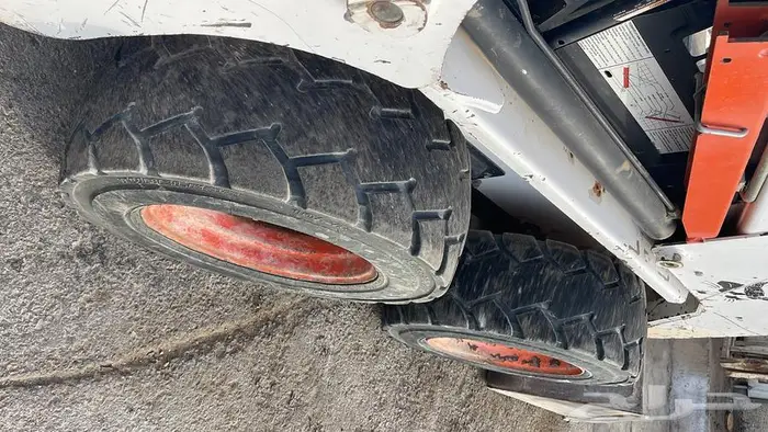 بوب للإيجار 1