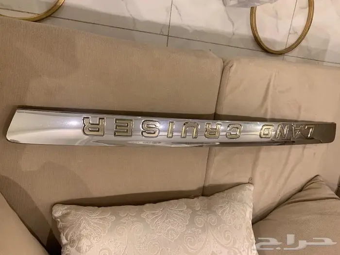 للبيع زيق باب شنطة وكتابات خلفيه اصليه وكالة 4