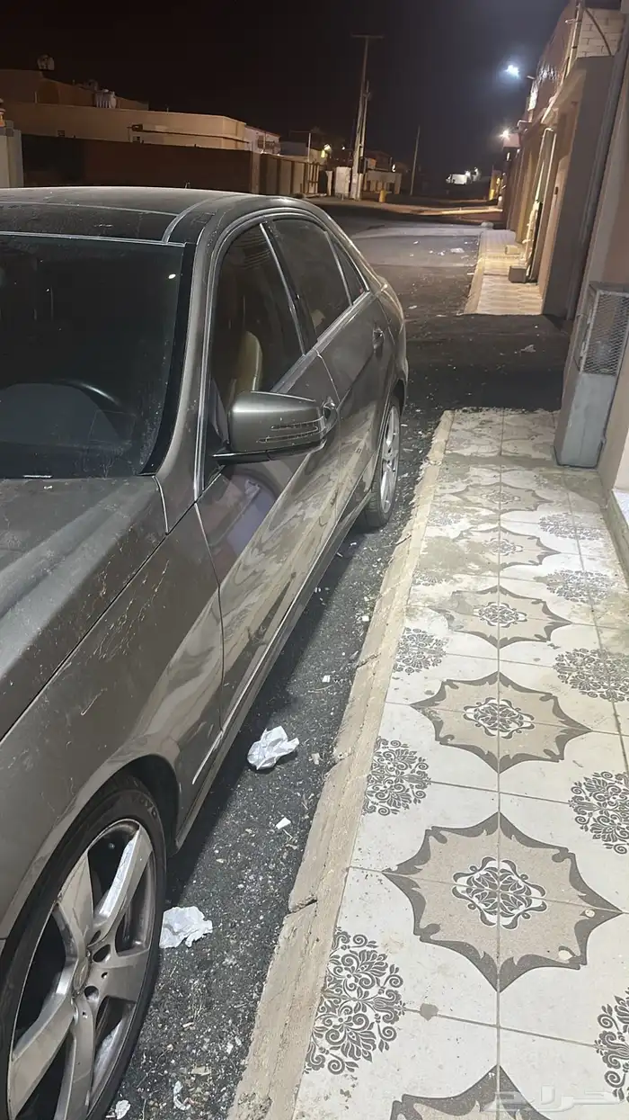 سياره مرسيدس للبيع بسراة عبيدة 1
