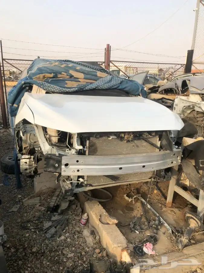 قطع غيار تويوتا افالون2019 2023 0