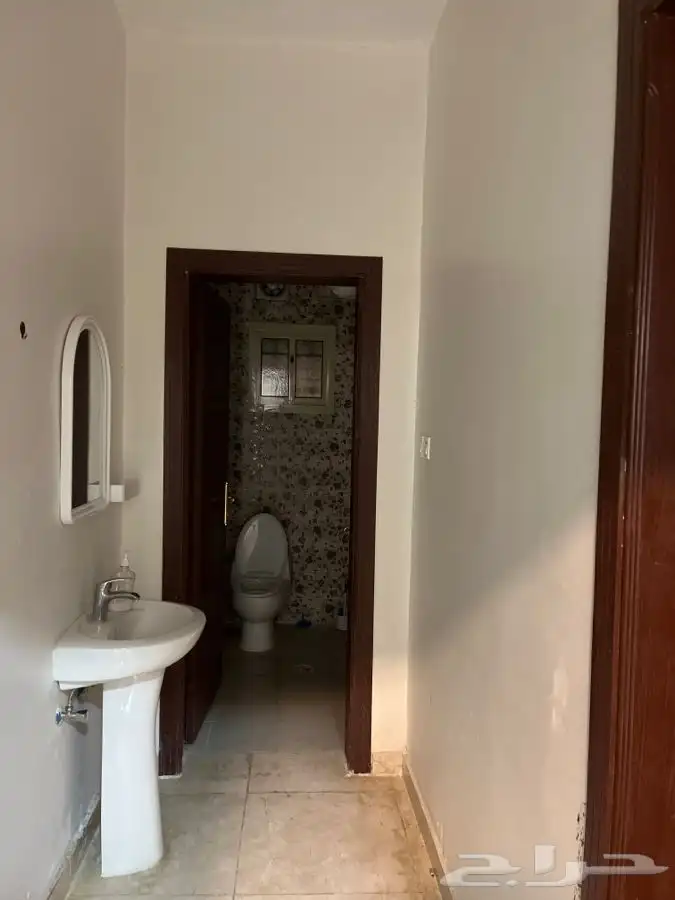خلف الصخري 3