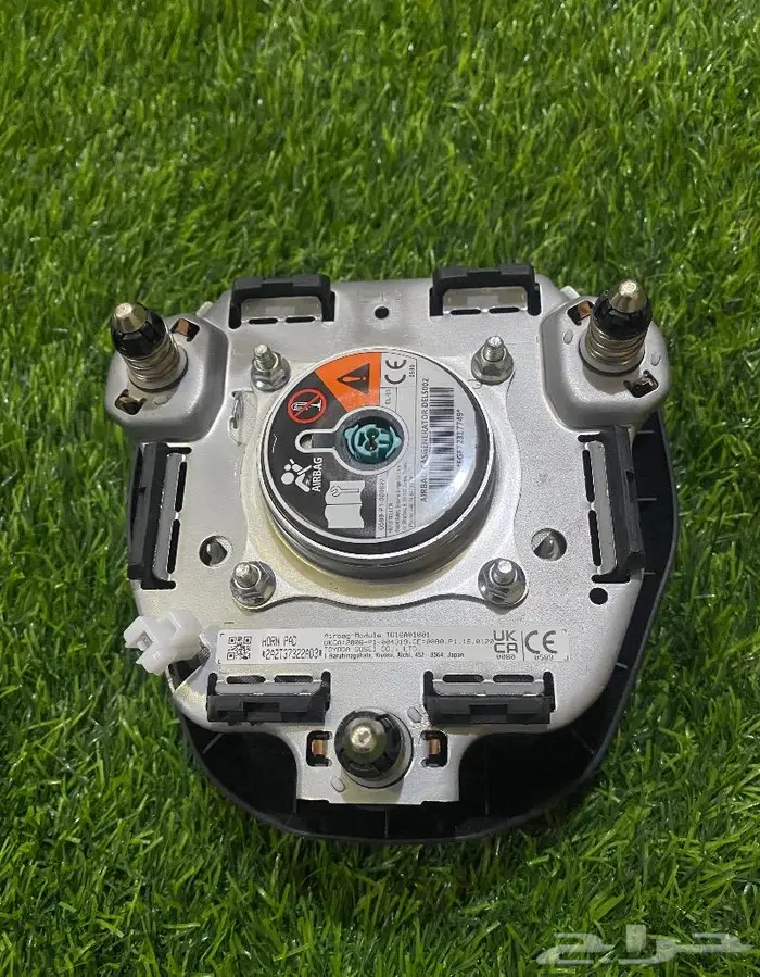 ارباق كامري 2018-2023 اصلي وكاله نضيف 1