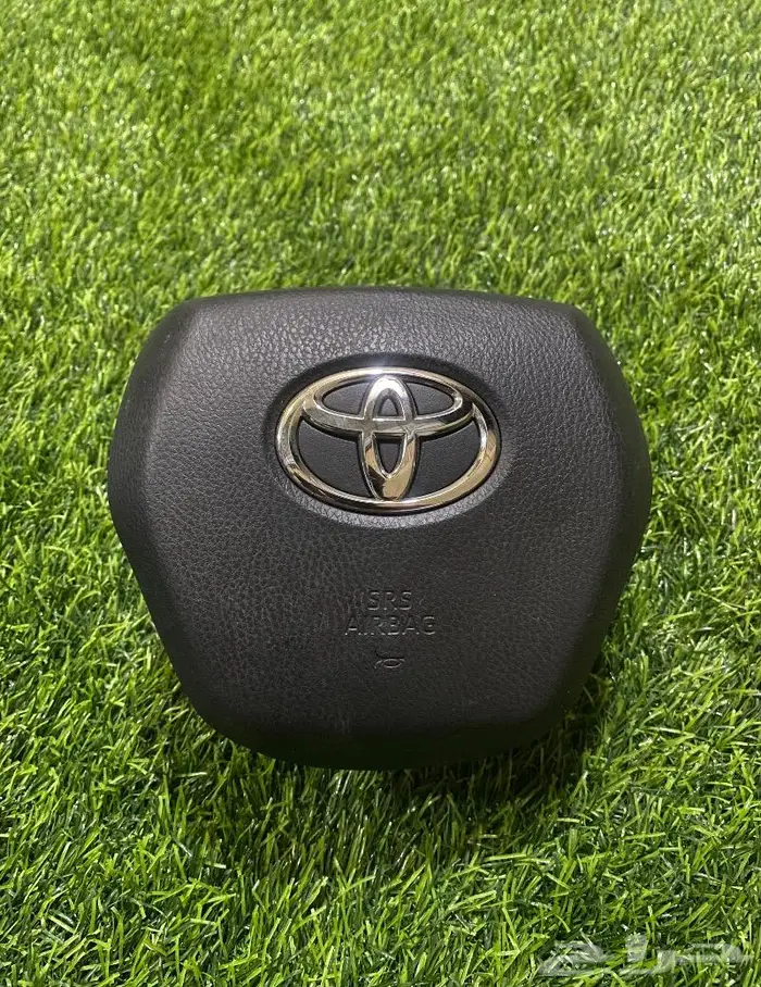 ارباق كامري 2018-2023 اصلي وكاله نضيف 0