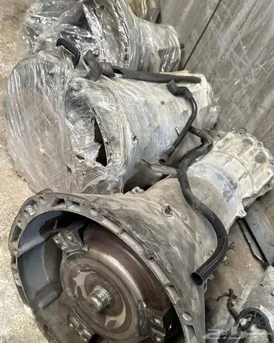 الفواز لبيع جميع انواع المكائن والقيرات 1
