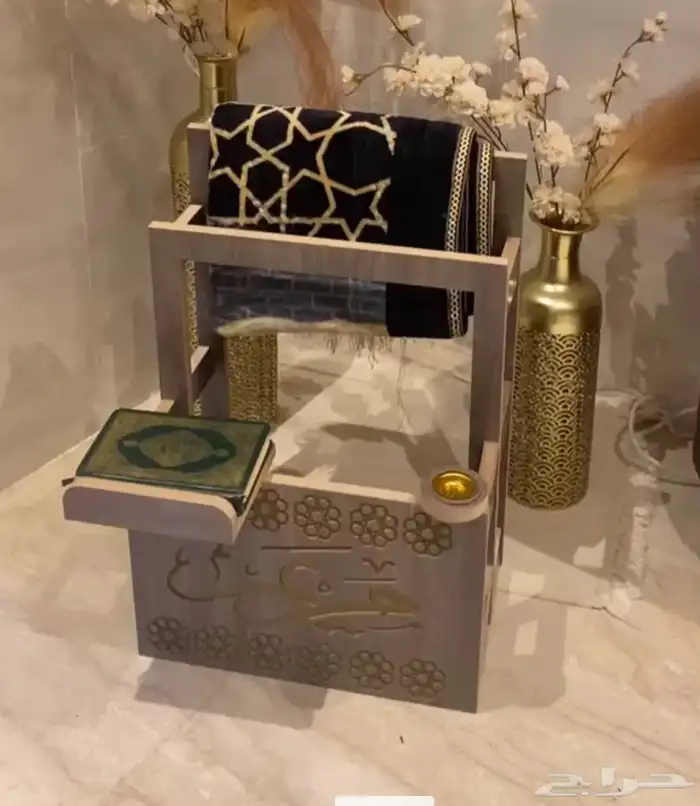 استاند سجادات بالطلب وبالاسم ب 180 ريال 0