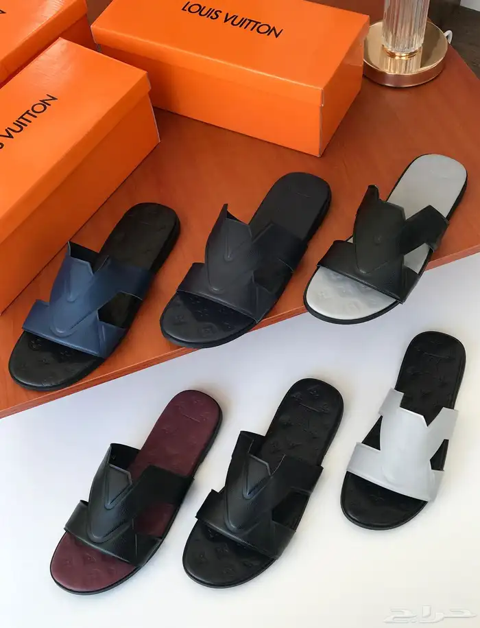 شنط رجالي 150 ريال فقط 11