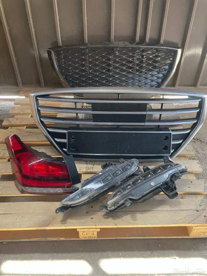قطع غيار جنسس G80 G90 G70 GV80 قطع جنسس 1