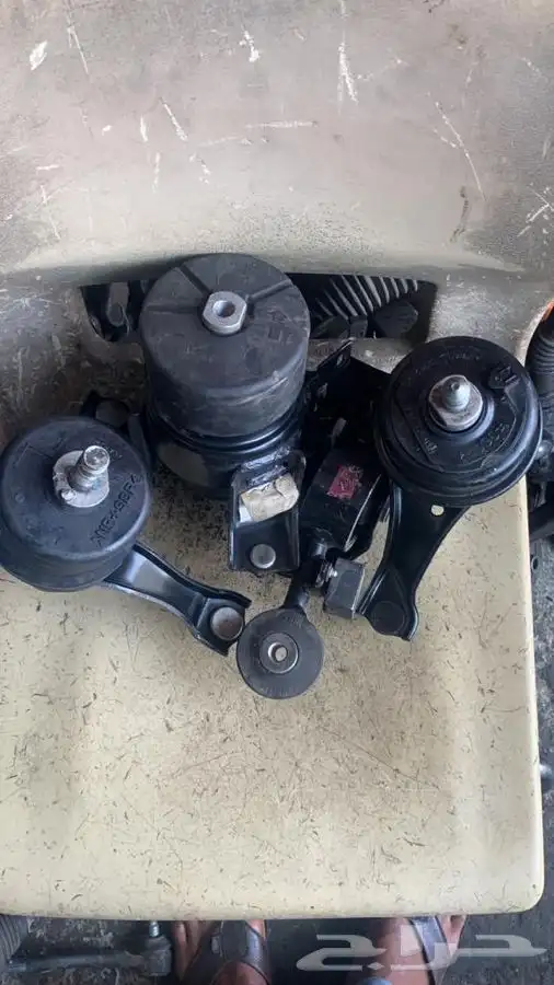 HYUNDAI SONATA -TOYOTA - AVOLON- OURION- CAMRY - corolla 1