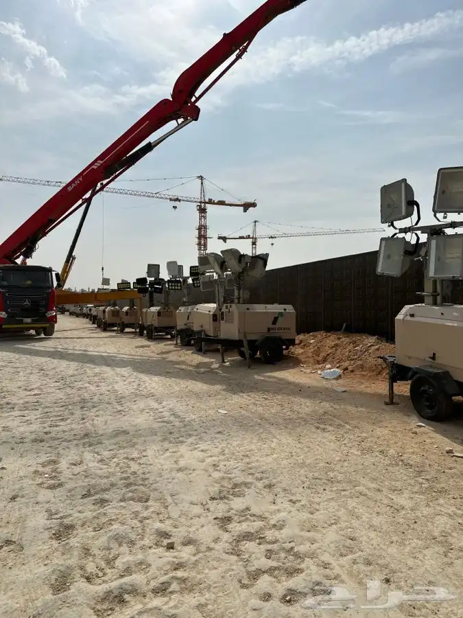 تأجير تور لايات ابراج اناره مولدات كهرباء 0