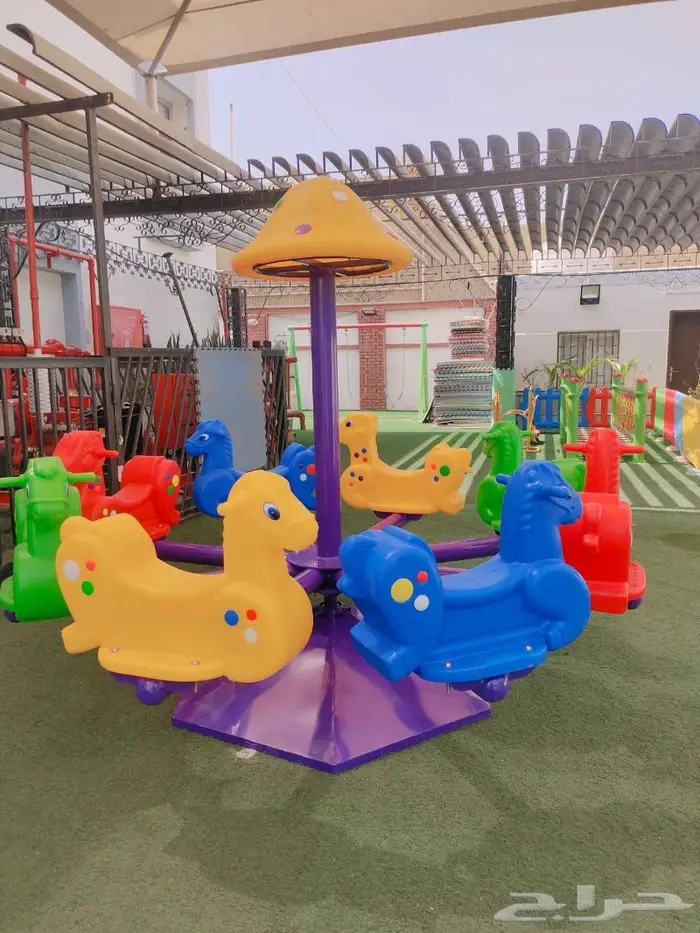 العاب حدايق ثلاث كوخ ودوار صحن صغير وكبير 9