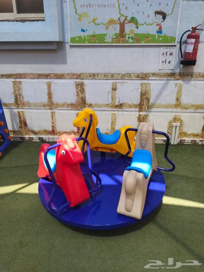 العاب حدايق ثلاث كوخ ودوار صحن صغير وكبير 5