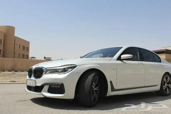 بي ام دبليو الفئة السابعة سبورت - BMW 750i M Sport 3