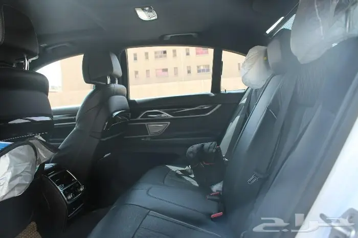 بي ام دبليو الفئة السابعة سبورت - BMW 750i M Sport 12