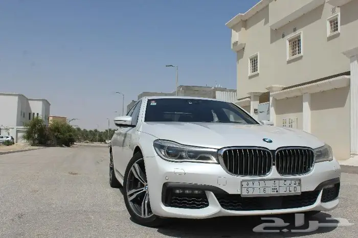 بي ام دبليو الفئة السابعة سبورت - BMW 750i M Sport 15
