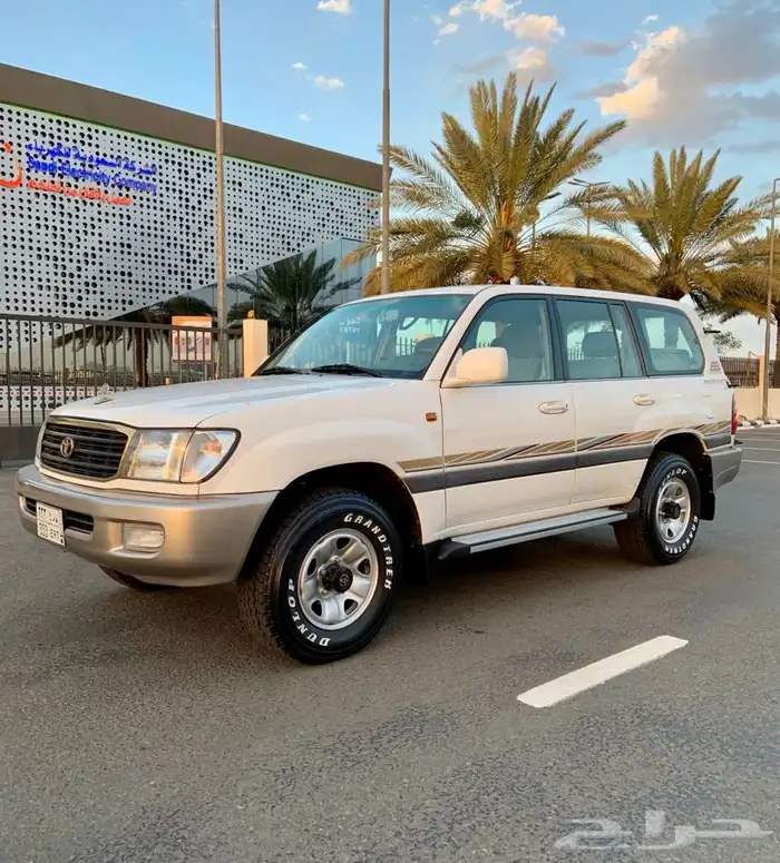 لاندكروزر Gx.r ( وارد عبداللطيف) 1