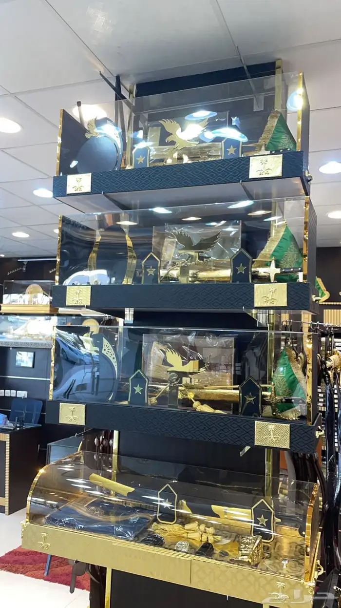 هدايا تخرج ضباط هدايا دروع هدايا سيوف درع ملازم 39