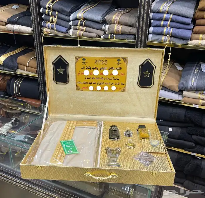 هدايا تخرج ضباط هدايا دروع هدايا سيوف درع ملازم 27