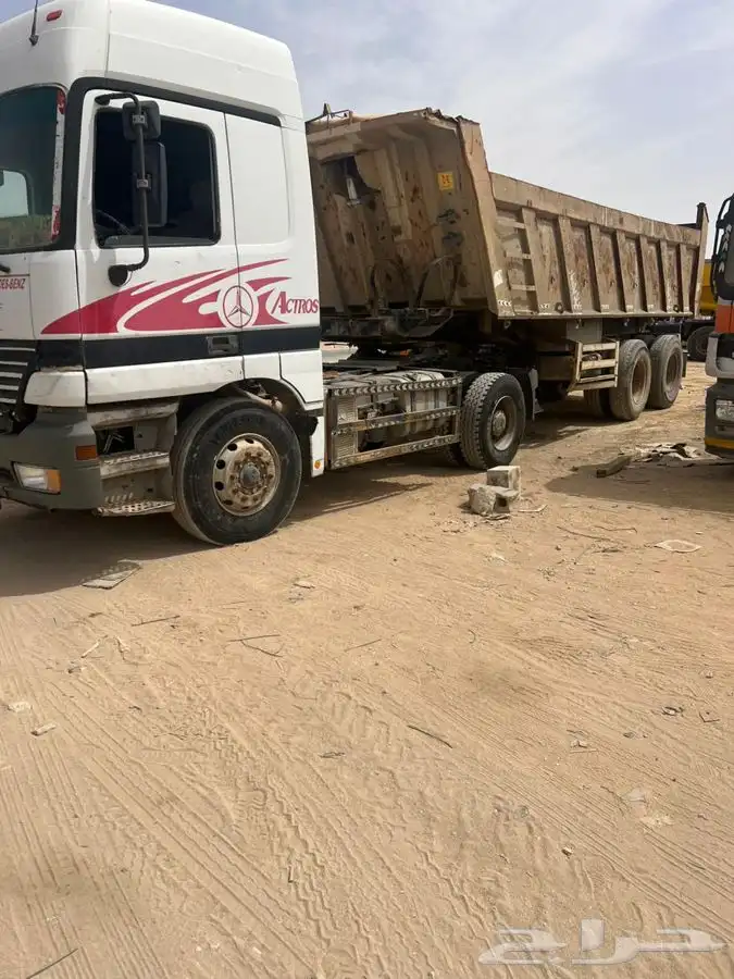 قلابات تريلات للايجار الرياض 0