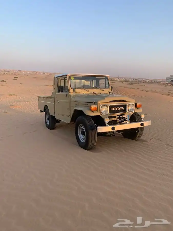 جيب تويوتا 81 0