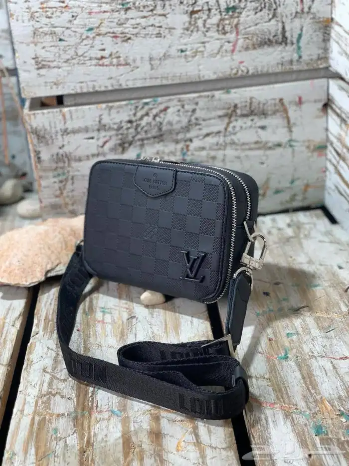 شنط مميزة بجودة عالية 44