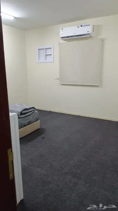 غرف العزاب للايجار محافظه طريف يوجد صور جديده 0