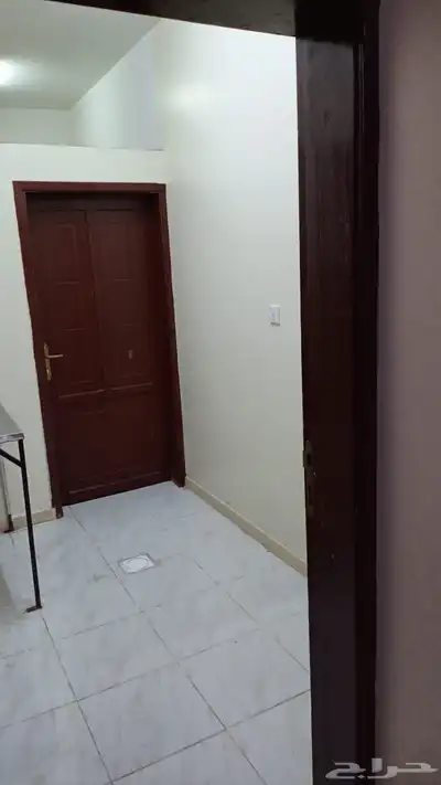 غرف العزاب للايجار محافظه طريف يوجد صور جديده 4