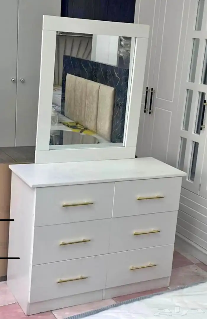 BED Mattress Wardrobe table are available 16