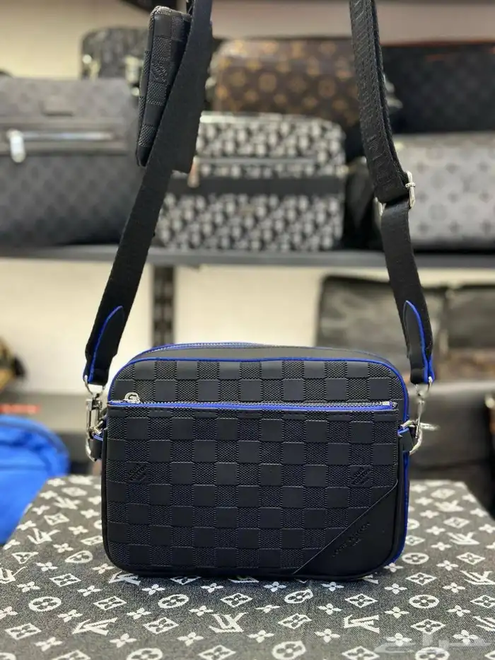 شنط مميزة بجودة عالية 55