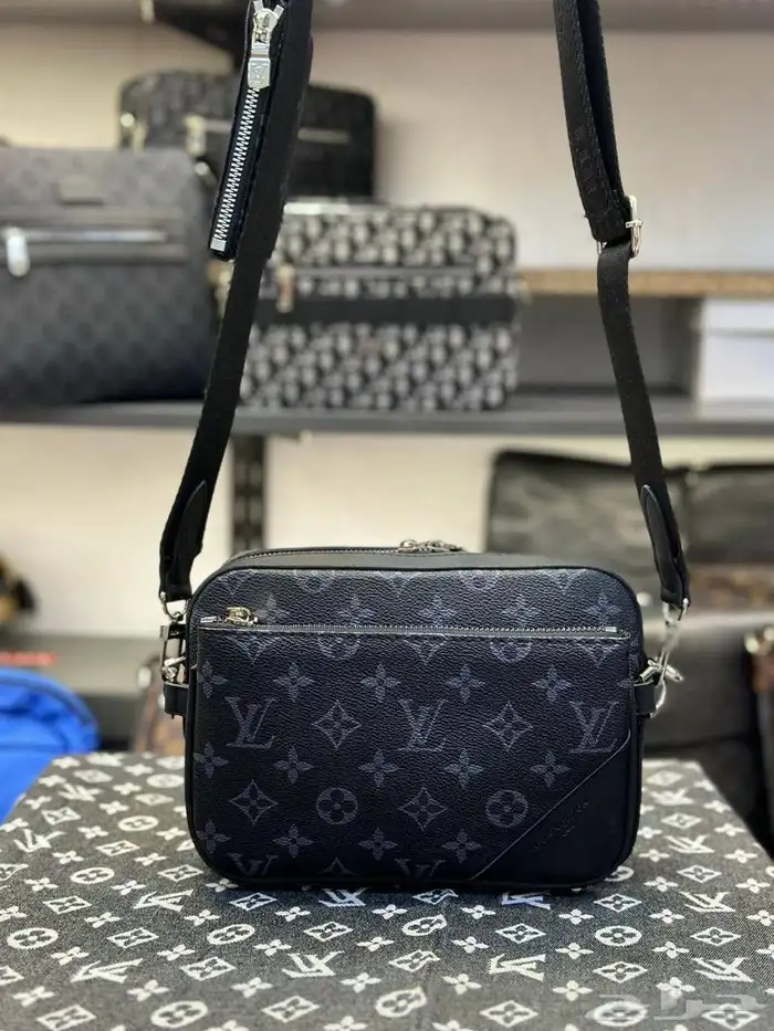 شنط مميزة بجودة عالية 60