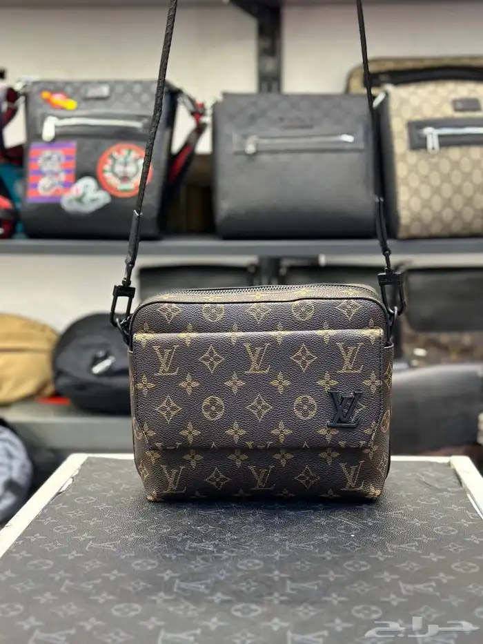 شنط مميزة بجودة عالية 42