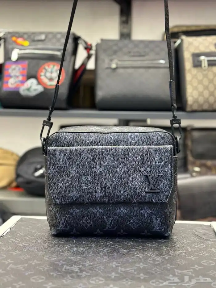 شنط مميزة بجودة عالية 40