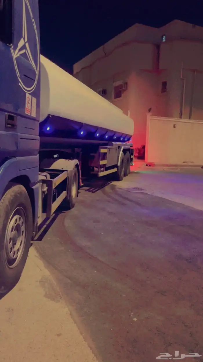 وايت ماء تريله 32 طن جنوب وغرب الرياض 0