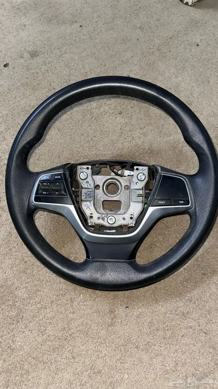 قطع غيار هيونداي طارات مرايات شمعات اسطبات 3