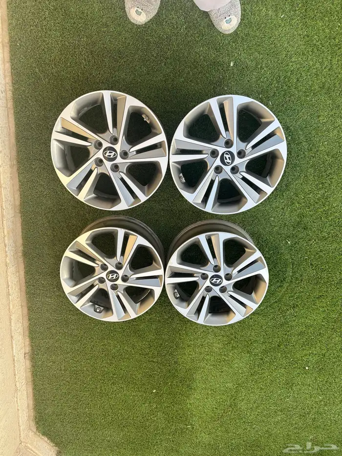 للبيع جنوط الانترا 2018نظيفه وقشره طبلون وقطع غيار 2