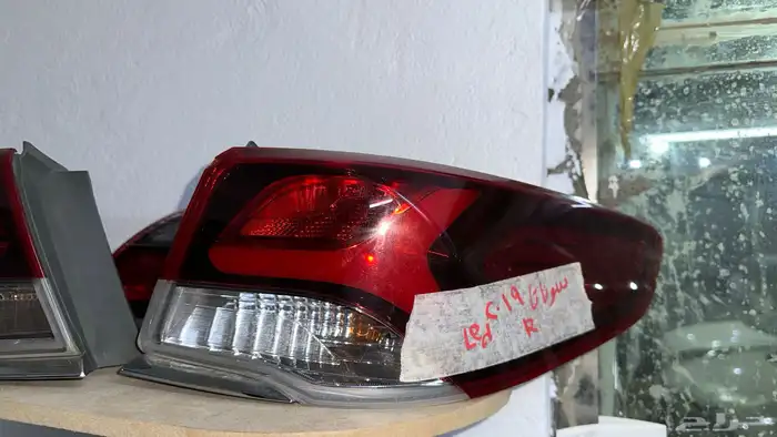 قطع غيار هيونداي طارات مرايات شمعات اسطبات 19