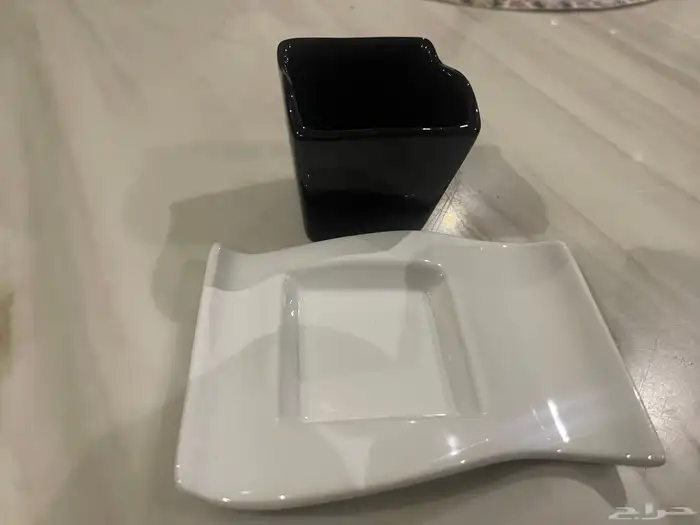 فناجين قهوة وصحون كبيرة وصحون وسط وزبادي شوربه 1