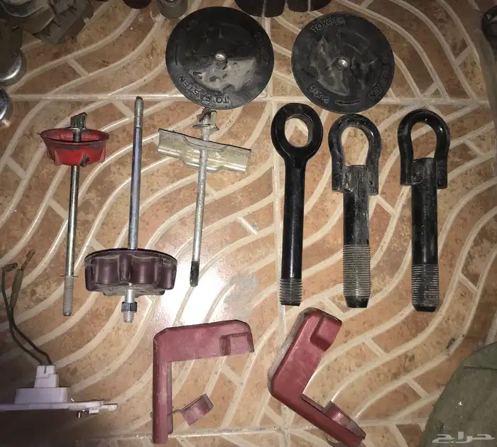 للبيع أغراض كامري 0